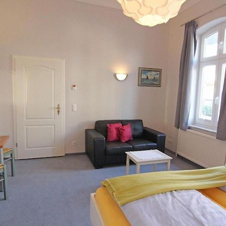 Kapitaenshaus-Lassen-Zimmer-Amistad Hotell Westerland Exteriör bild