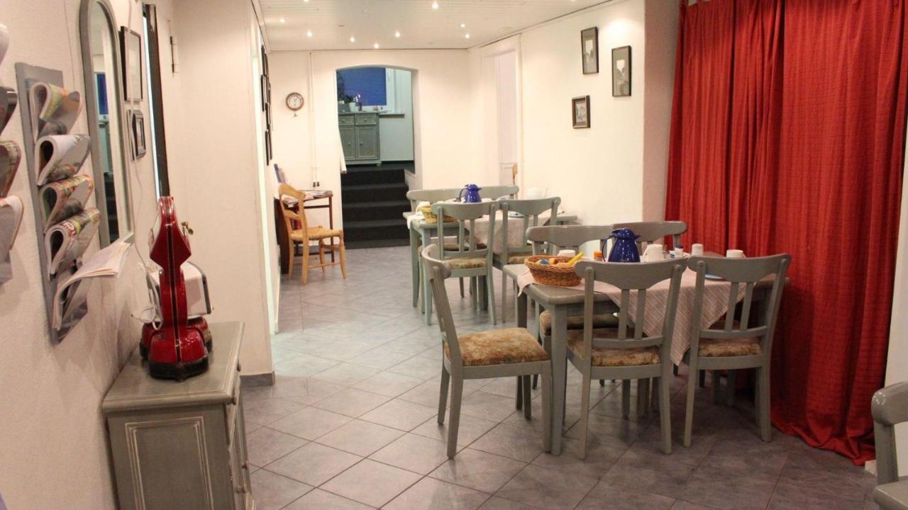 Kapitaenshaus-Lassen-Zimmer-Amistad Hotell Westerland Exteriör bild